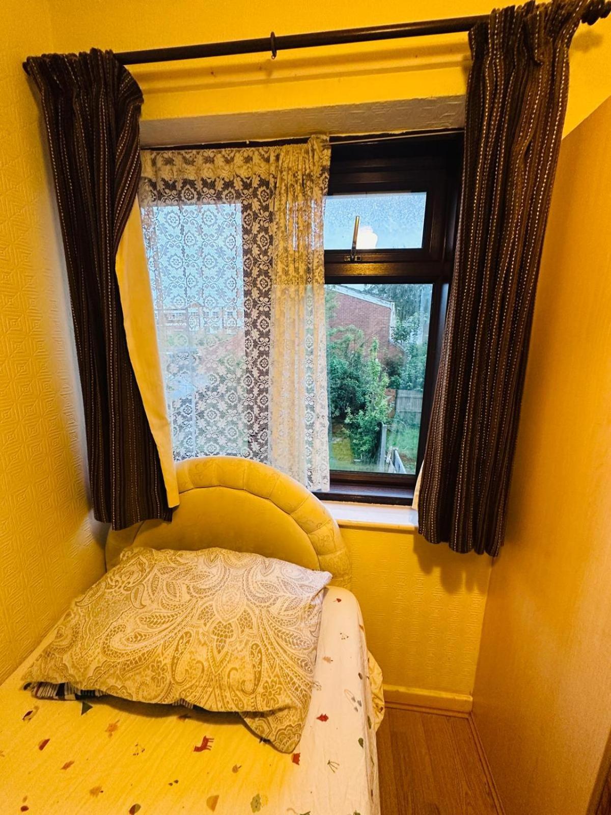 Budget Rooms - Near City Center 버밍엄 외부 사진